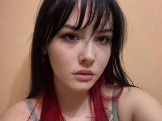 camgirl masturbating with dildo CoventinaDwinell
