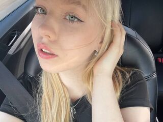 camwhore video DaisyMonro