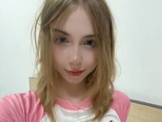 girl cam live DaniGlow