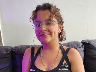 video chat DarcyTear
