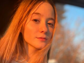 naked girl with webcam masturbating DarlenaBallew