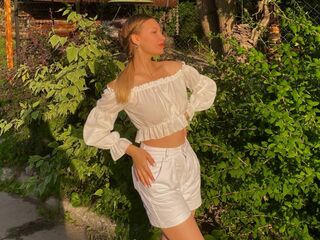 adult live cam DaynaMiller