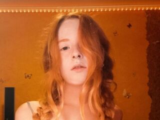 cam girl photo DeliaLashbrook