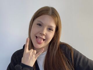 beautiful cam girl DeloisProw