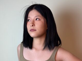 cam girl masturbating with vibrator DominicaAndronis