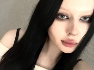 camslut DonaRoberts