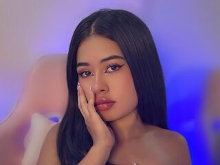 camgirl playing with sex toy DulceAmaira