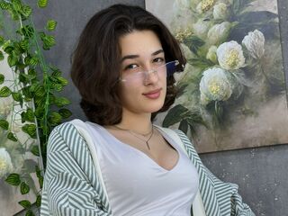 camgirl webcam photo EdnaRomberg
