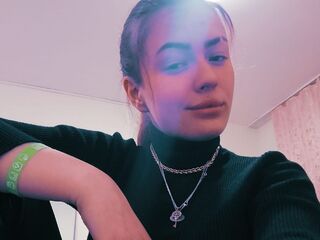 girl topless chat EileenCruz