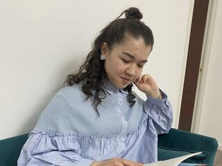 sex webcam EllyJames