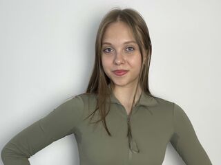 hot camslut ElviaSix