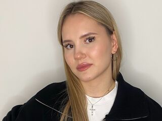 bedroom live sex EmeritaParra