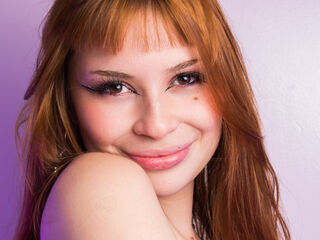 naughty cam girl masturbating EmmaVelver