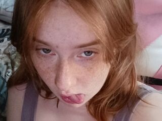 hot cam girl masturbating ErnestinaDary