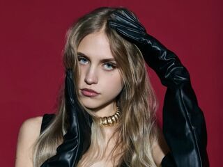 free webcam chatroom EveTottingham