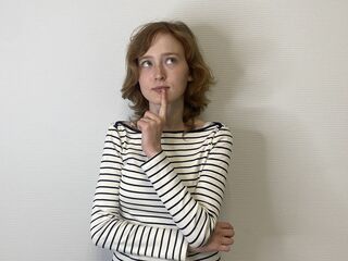 live webcam performer GwenGilyard