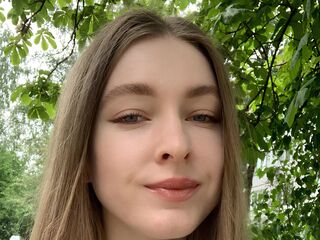 camgirl spreading pussy HalfUndon