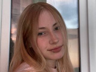 babe web cam HelaineSchecter