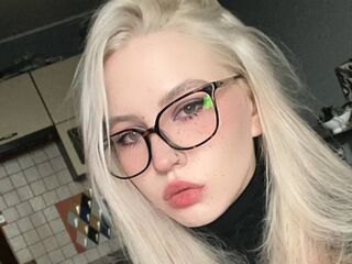 beautiful camgirl HettieReagen