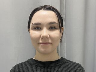 camgirl playing with sex toy IrmaLeen