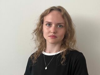 bedroom livecam IsabellaBegin