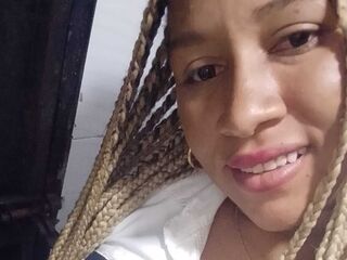 babe web cam IsisRusso