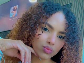 free chat room JadeSkinny