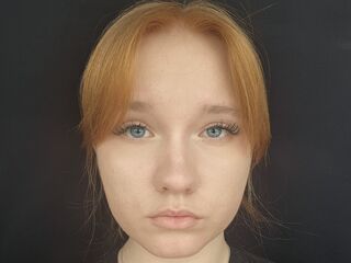 naked camgirl masturbating with dildo JeanneEnglert