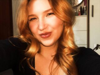 cyber sex webcam JenetteFolson