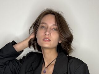 cam girl fingering pussy JoseTebeau