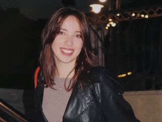 fingering girl webcam  JovanRahimi