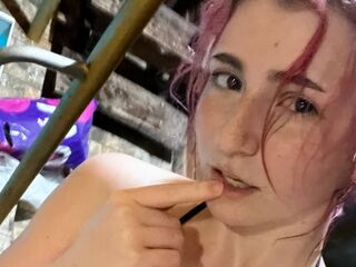 fingering webcamgirl picture KarlaLitrenta