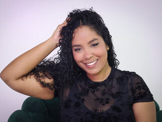 camsex show KarlaMathews
