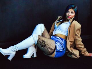 fingering webcamgirl KatalinaMachado