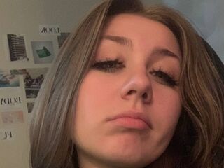 livesex cam show KatiesPiers