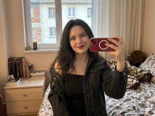 free live cam KeliCollymore