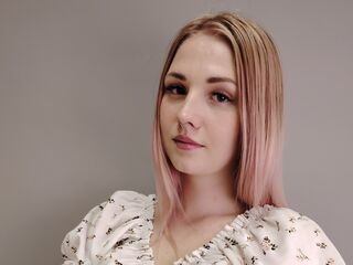 masturbating girl KelleyRamano
