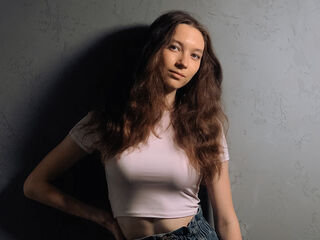 teaser web cam KimSnyder