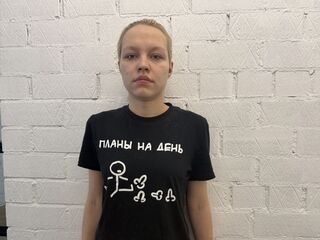 anal KirstieSchiffert