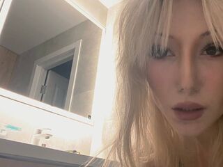 live strip tease show KristiiLake