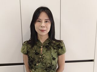 camslut video LIlySelina