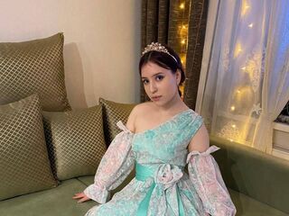 topless cam girl LanaMin
