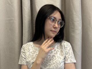 hot cam girl fingering shaved pussy LanelleHiga