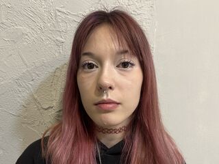 nude camgirl pic LaraWils