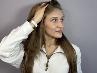 kinky cam photo LatrinaBrounson