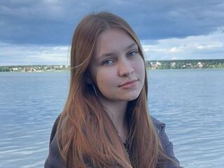 naked girl with live cam LeaDeeg