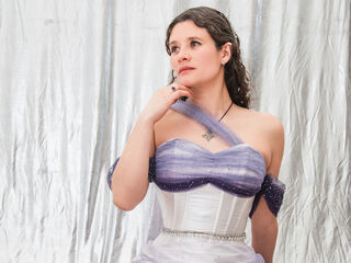 naughty camgirl fingering pussy LiaDlv