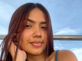 camwhore masturbating with dildo LiaKiity