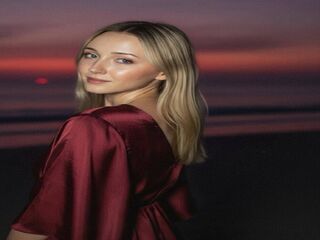 flirt chat room LillieMajamay