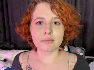 naughty camgirl masturbating with dildo LilyWill